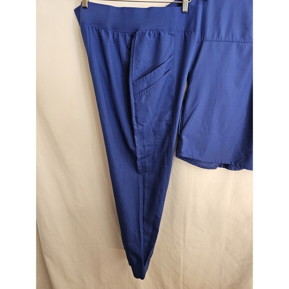 ClimateRight by Cuddl Duds Scrub Set Women’s M Metro Blue Top L Jogger Pant - Picture 6 of 10